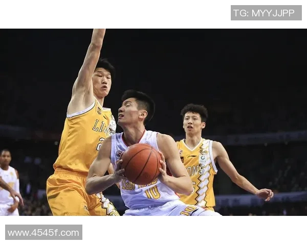 朗福特城主场迎战布雷力争三分展现球队实力与斗志