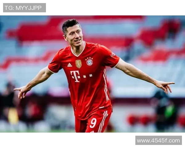 莱万回归老东家破门拜仁球迷怒斥其忘恩负义情绪高涨 莱万回归老东家破门拜仁球迷怒斥其忘恩负义情绪高涨